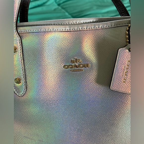 Ultra Rare Limited Edition Coach Tote Handbag Hologram Holographic Iiridescent - Picture 5 of 10